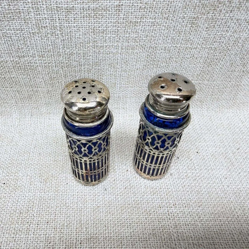 N/A vintage pair